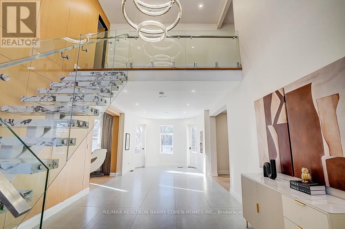 324 Old Yonge Street, Toronto, Ontario  M2P 1R4 - Photo 21 - C12701890