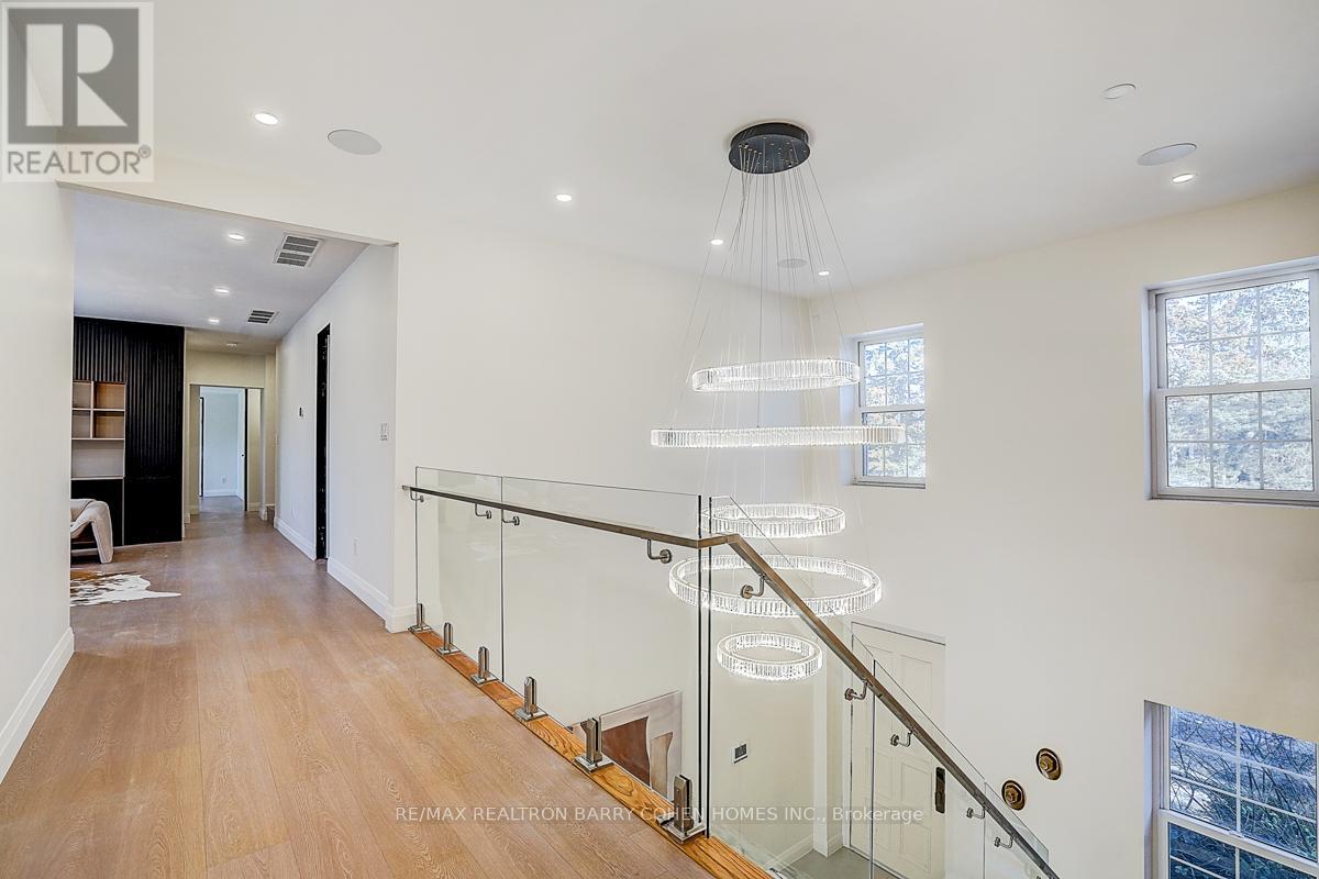 324 Old Yonge Street, Toronto, Ontario  M2P 1R4 - Photo 23 - C12701890