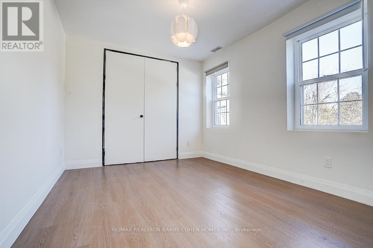 324 Old Yonge Street, Toronto, Ontario  M2P 1R4 - Photo 34 - C12701890