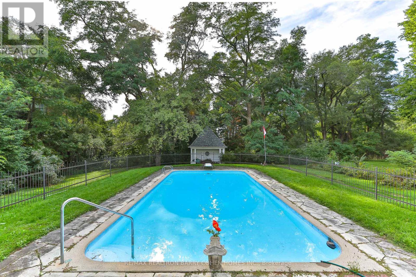 324 Old Yonge Street, Toronto, Ontario  M2P 1R4 - Photo 47 - C12701890