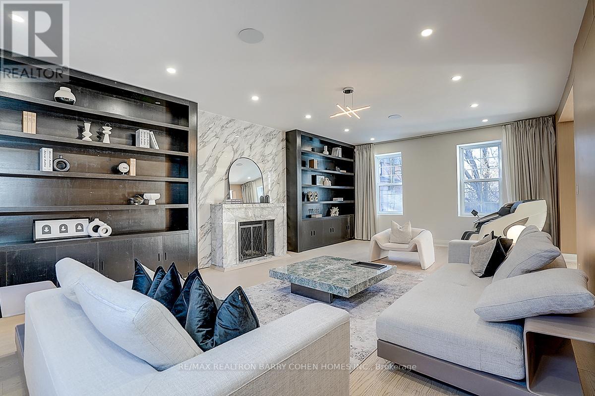 324 Old Yonge Street, Toronto, Ontario  M2P 1R4 - Photo 7 - C12701890