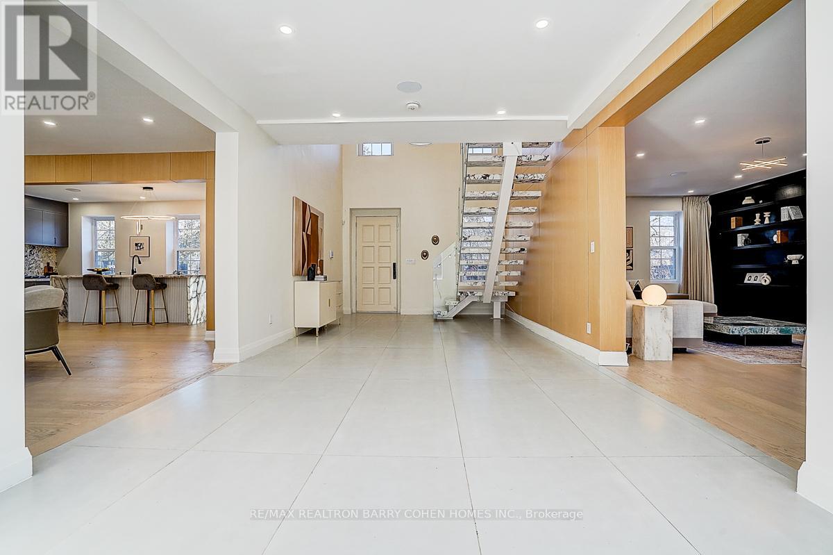 324 Old Yonge Street, Toronto, Ontario  M2P 1R4 - Photo 8 - C12701890