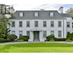 324 OLD YONGE STREET, Toronto, Ontario