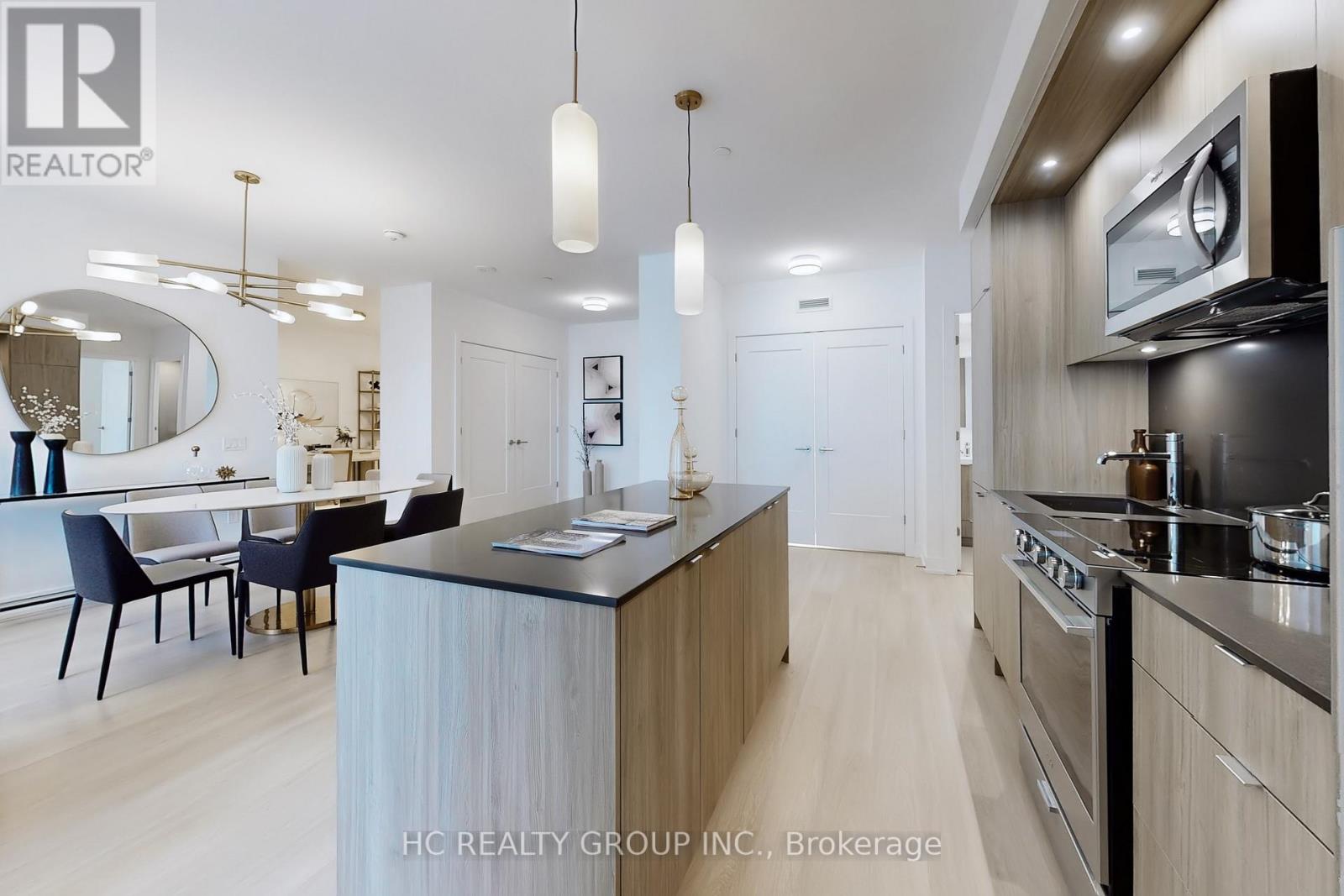 222 - 30 Inn On The Park Drive, Toronto, Ontario  M3C 0P7 - Photo 15 - C12701894