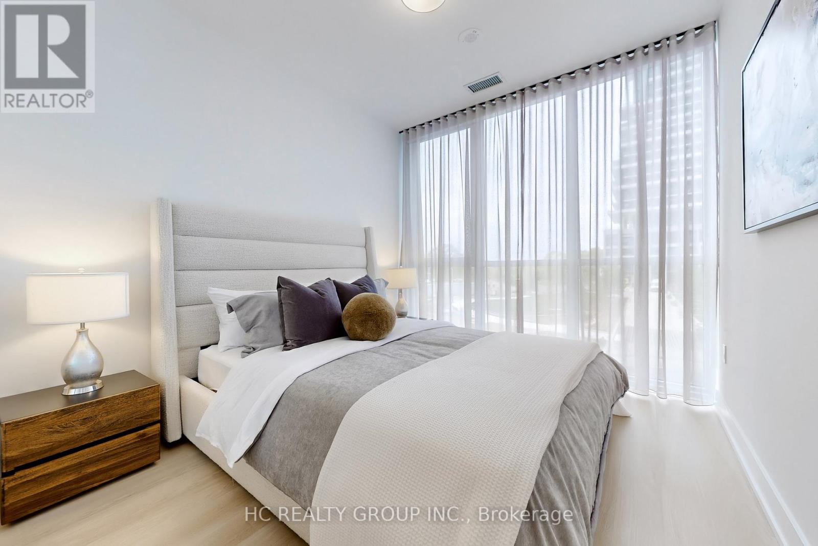 222 - 30 Inn On The Park Drive, Toronto, Ontario  M3C 0P7 - Photo 28 - C12701894