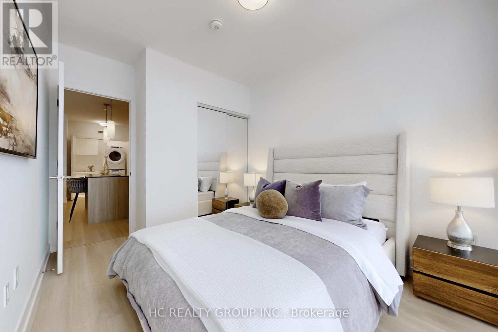 222 - 30 Inn On The Park Drive, Toronto, Ontario  M3C 0P7 - Photo 29 - C12701894