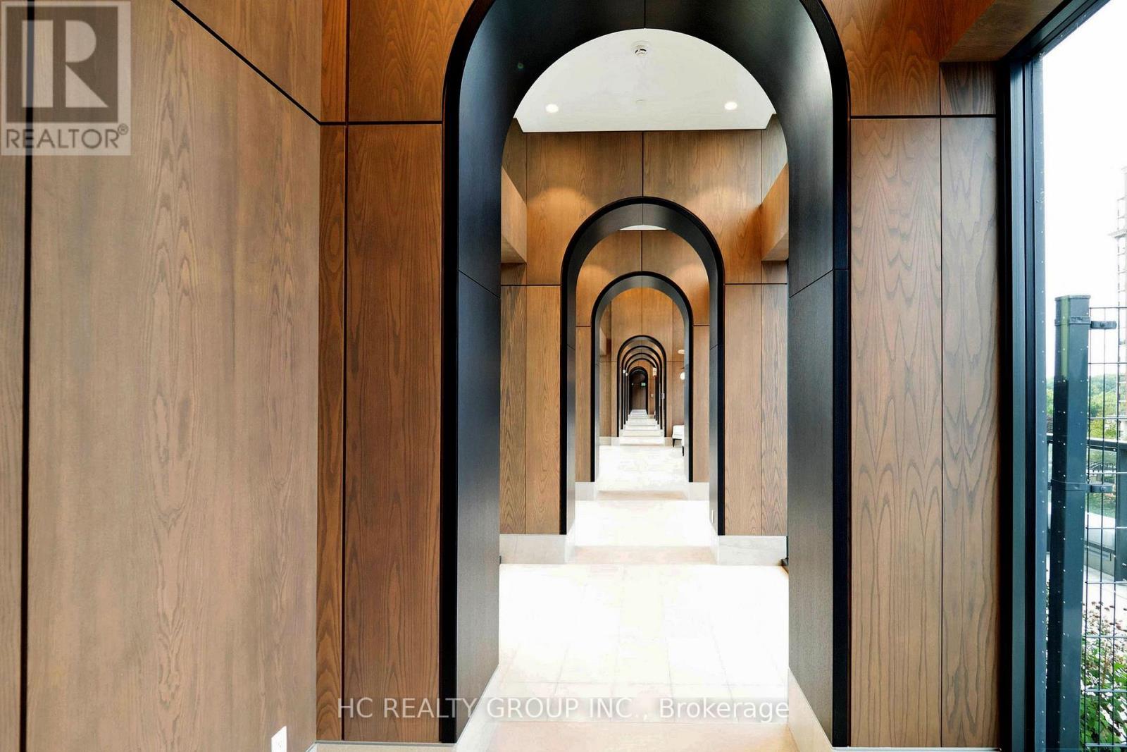 222 - 30 Inn On The Park Drive, Toronto, Ontario  M3C 0P7 - Photo 7 - C12701894