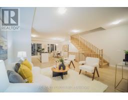 46 YORK DOWNS BOULEVARD, Markham, Ontario