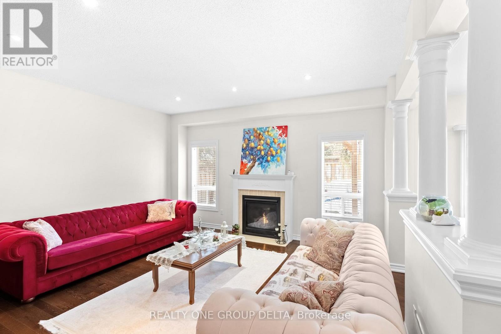 8 Charlemagne Avenue, Barrie, Ontario  L4M 0A9 - Photo 14 - S12701886