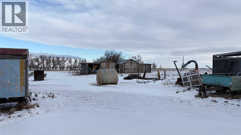 8029 Twp 102, Seven Persons, Alberta  T0K 1Z0 - Photo 25 - A2277832
