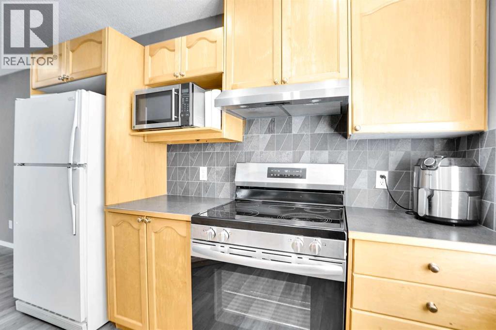 2304, 7171 Coach Hill Road Sw, Calgary, Alberta  T3H 3R7 - Photo 13 - A2265577