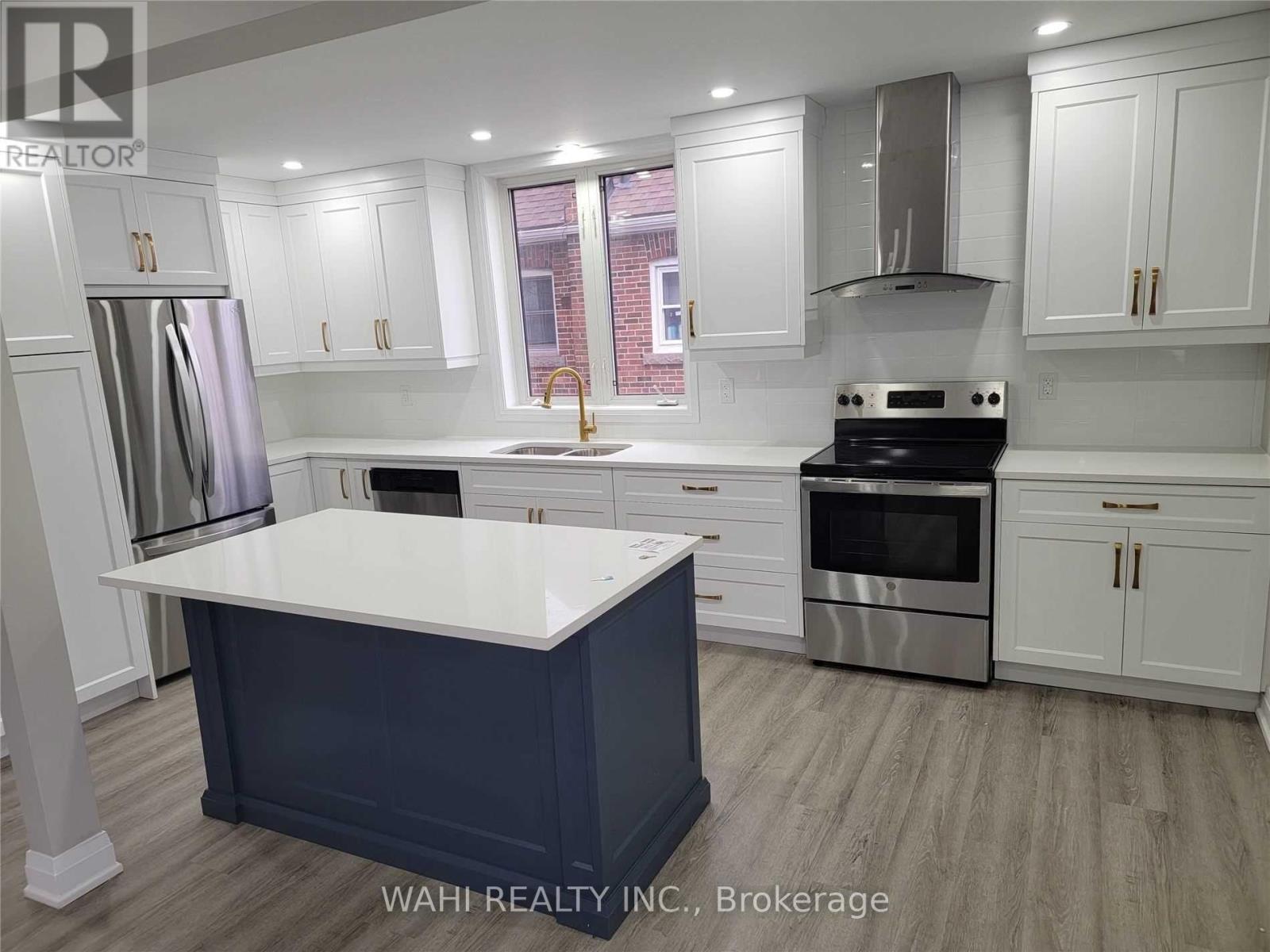 UPPER - 108 ADAIR AVENUE S, Hamilton, Ontario