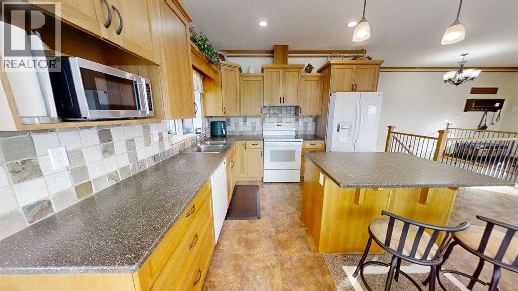 62072 Range Rd 215, Welling, Alberta  T0K 2N0 - Photo 13 - A2279711