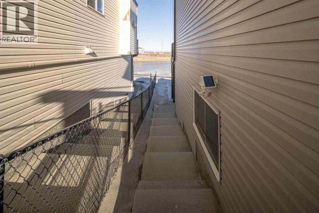 498 Sherwood Boulevard Nw, Calgary, Alberta  T3R 0Y6 - Photo 42 - A2278011