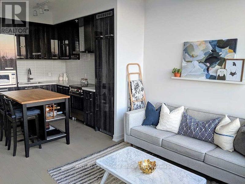 N316 - 120 Bayview Avenue, Toronto, Ontario  M5A 0G4 - Photo 4 - C12701578