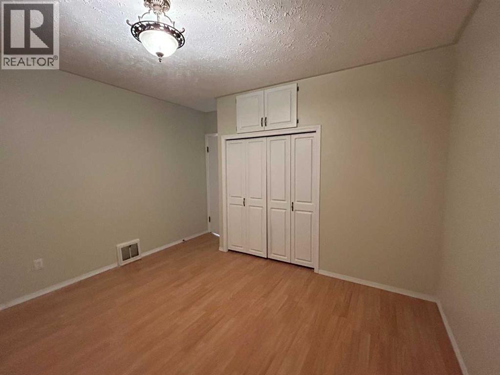 4516 46 Street, Camrose, Alberta  T4V 1G1 - Photo 9 - A2265289