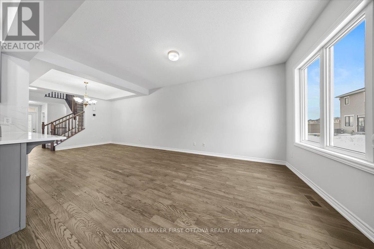 509 Flagstaff Drive, Ottawa, Ontario  K2J 6W1 - Photo 7 - X12701900