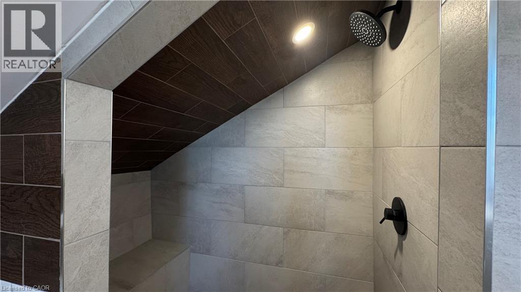 260 Wallace Avenue S, Welland, Ontario  L3B 1R6 - Photo 27 - 40797296