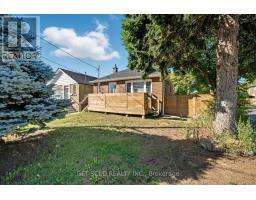 74 ST HUBERT AVENUE, Toronto, Ontario