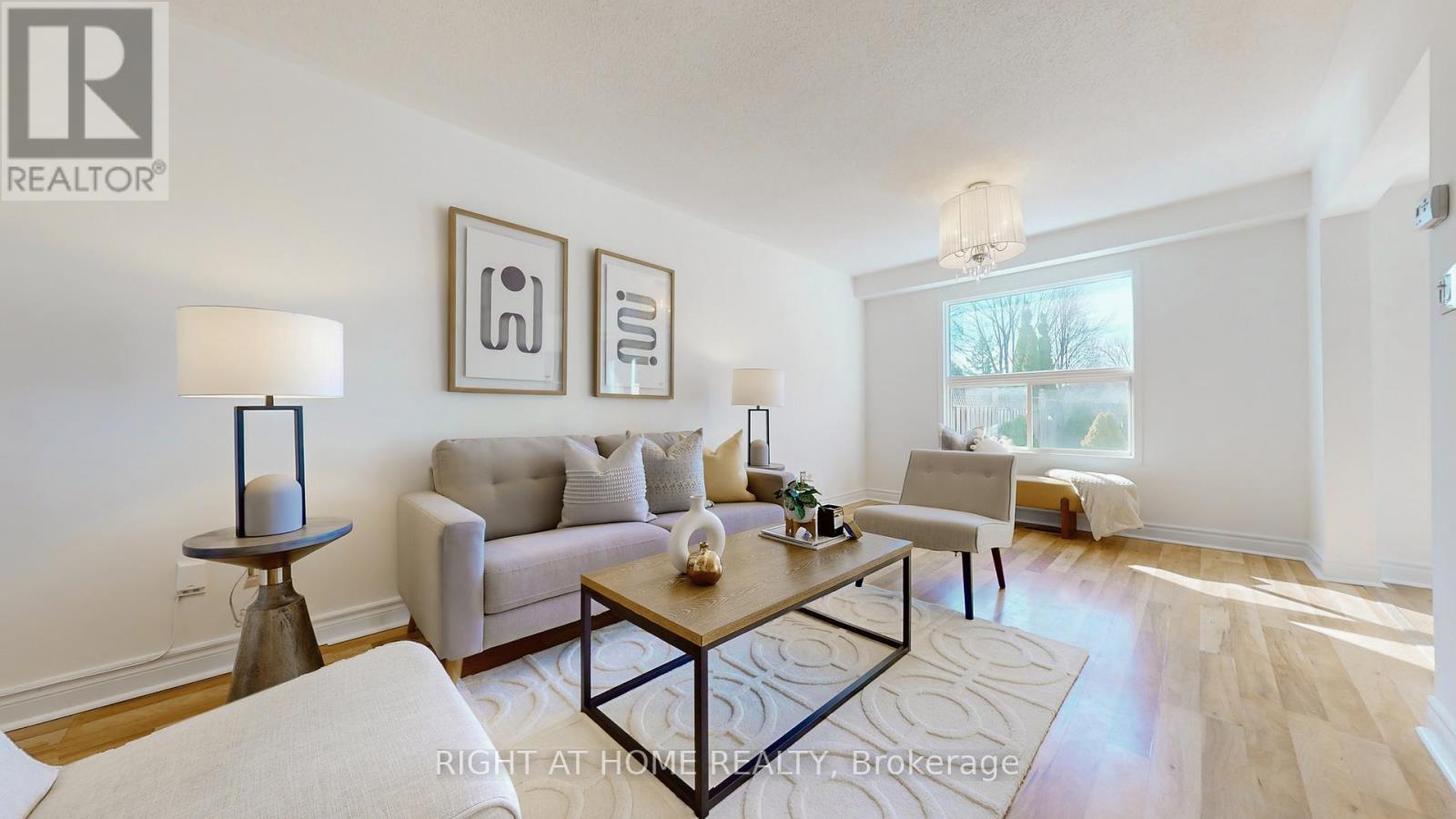 112 CREEKWOOD CRESCENT, Whitby, Ontario