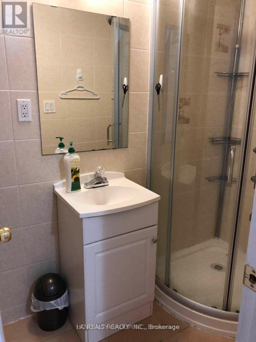 217 Milliken Meadows Drive, Markham, Ontario  L3R 0V9 - Photo 2 - N12701902