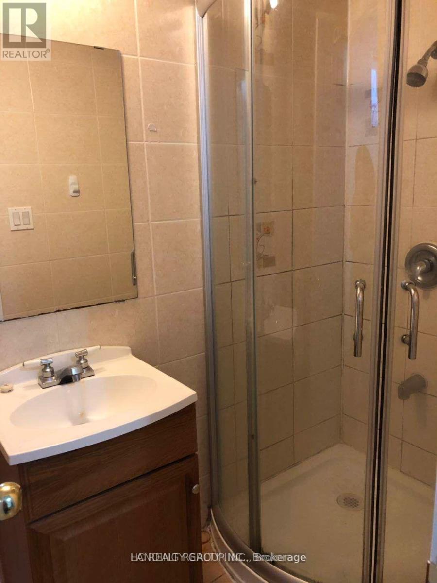 217 Milliken Meadows Drive, Markham, Ontario  L3R 0V9 - Photo 7 - N12701902