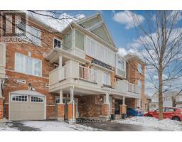 10 STOCKS LANE, Aurora, Ontario