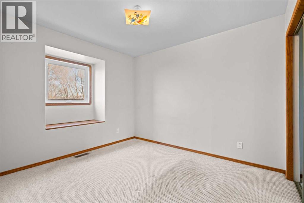 6502 55 Avenue, Camrose, Alberta  T4V 4L8 - Photo 12 - A2272805