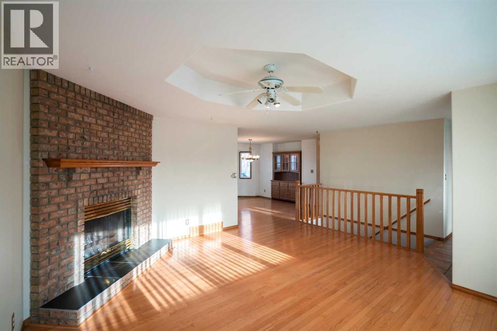 6502 55 Avenue, Camrose, Alberta  T4V 4L8 - Photo 4 - A2272805