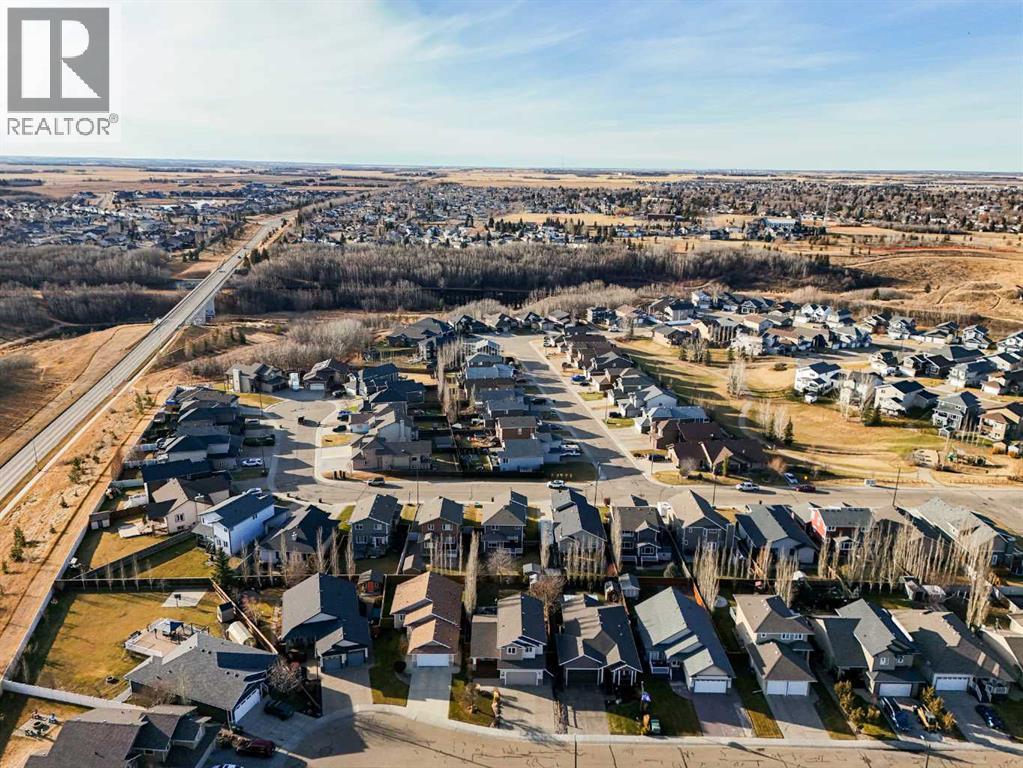 3308 51 Streetclose, Camrose, Alberta  T4V 4B3 - Photo 6 - A2276772