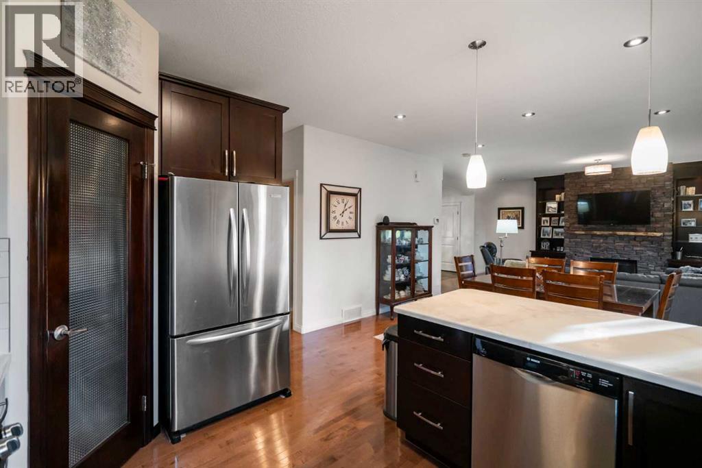 3308 51 Streetclose, Camrose, Alberta  T4V 4B3 - Photo 12 - A2276772