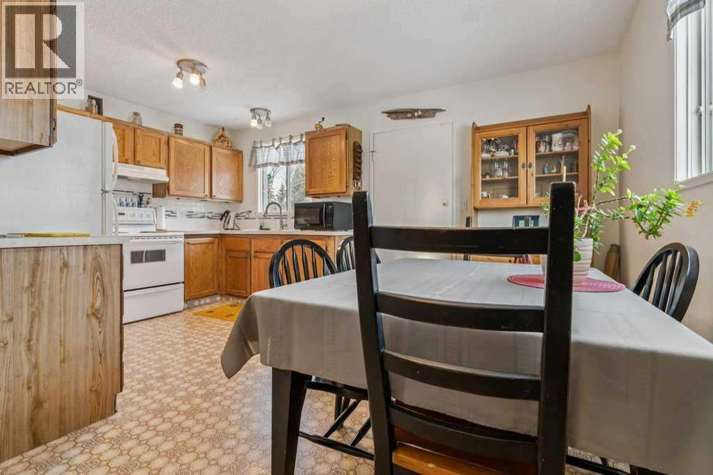 431 Maplewood Drive Se, Diamond Valley, Alberta  T0L 0H0 - Photo 11 - A2276568