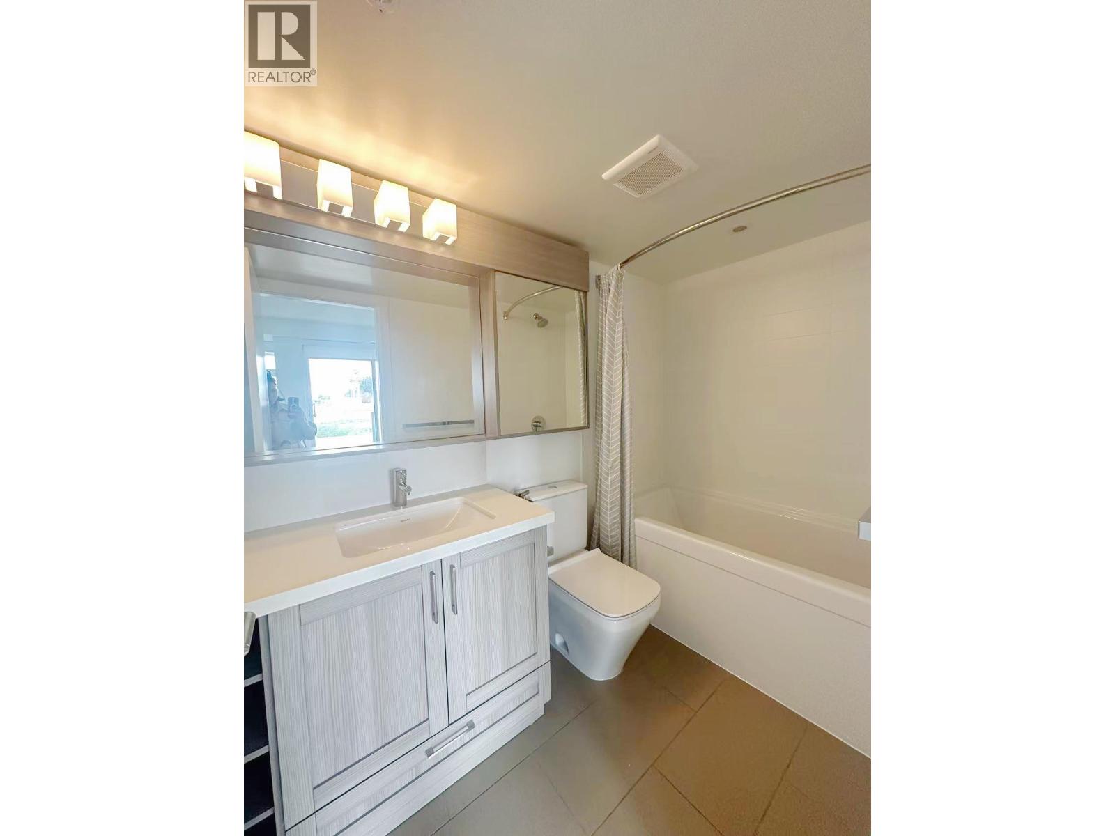 1502 5470 Ormidale Street, Vancouver, British Columbia  V5R 0G6 - Photo 5 - R3079311