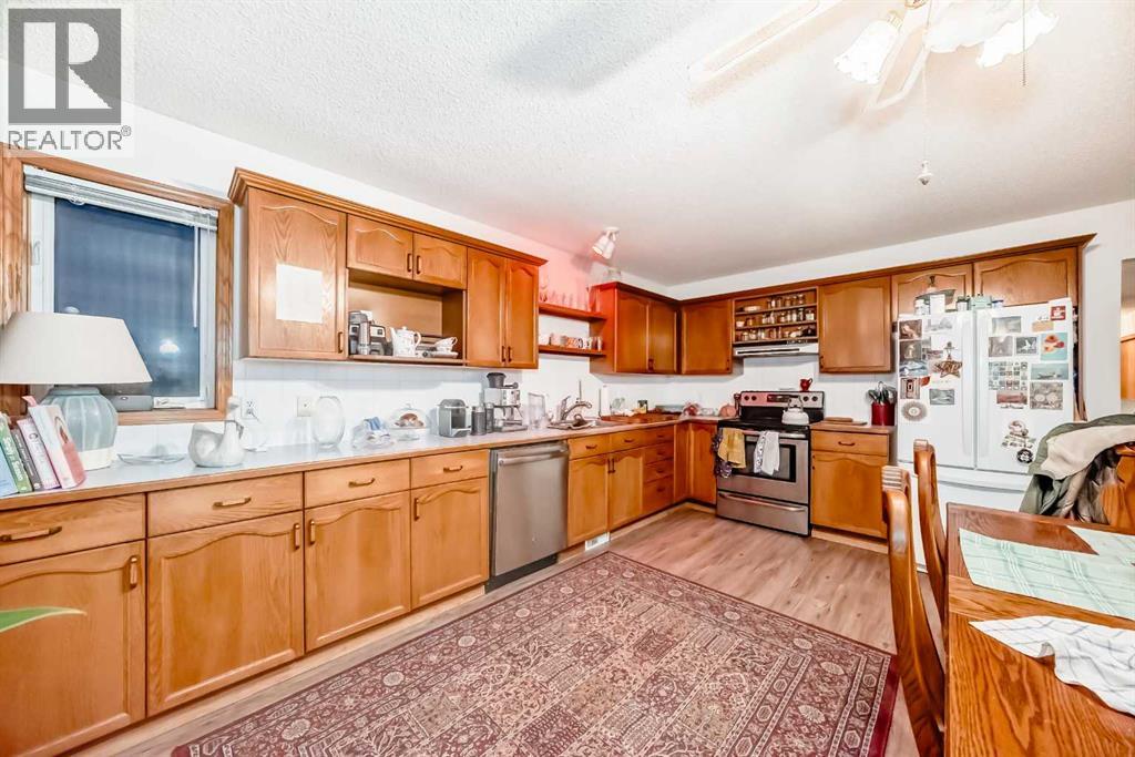 173 Citadel Hills Circle Nw, Calgary, Alberta  T3G 3V6 - Photo 4 - A2279112