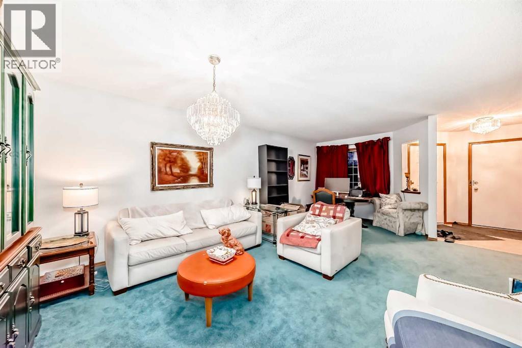 173 Citadel Hills Circle Nw, Calgary, Alberta  T3G 3V6 - Photo 12 - A2279112