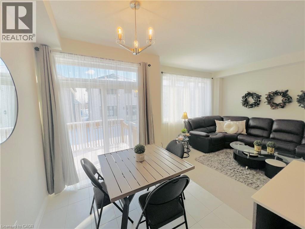 11 Cherry Blossom Heights, Hamilton, Ontario  L9B 0E9 - Photo 17 - 40792259