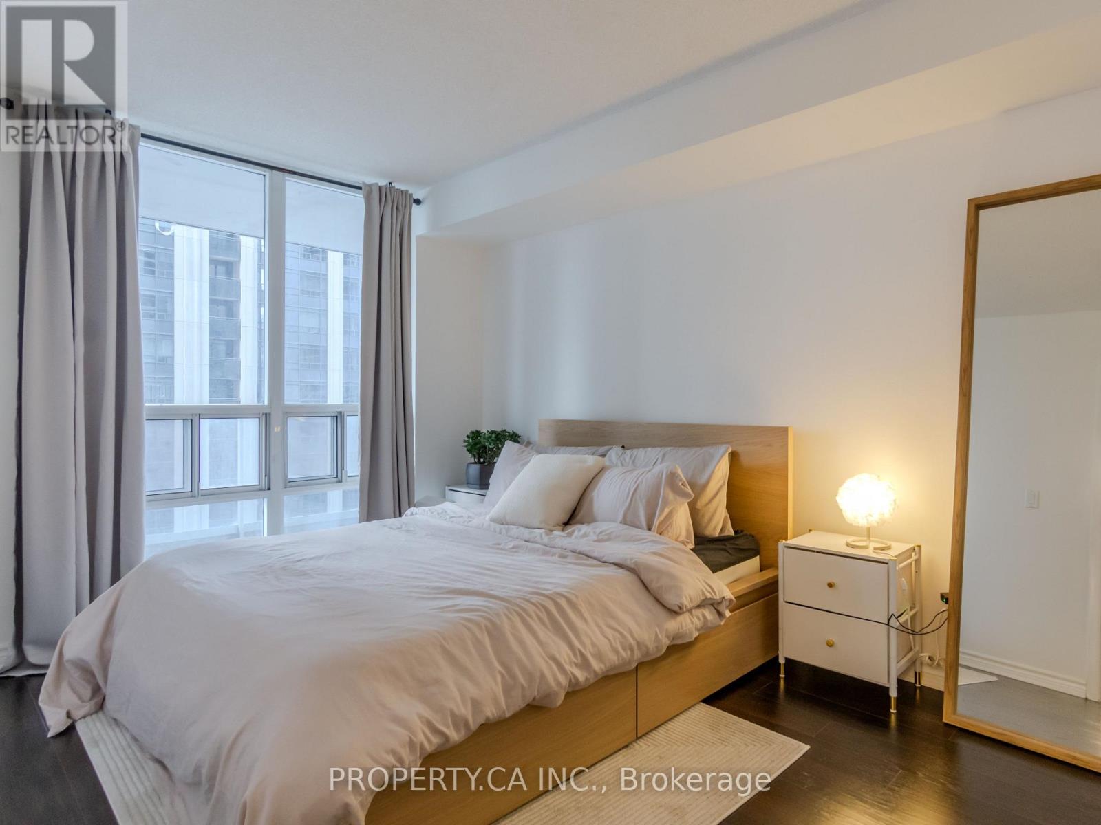 1006 - 4978 Yonge Street, Toronto, Ontario  M2N 7G8 - Photo 14 - C12701916
