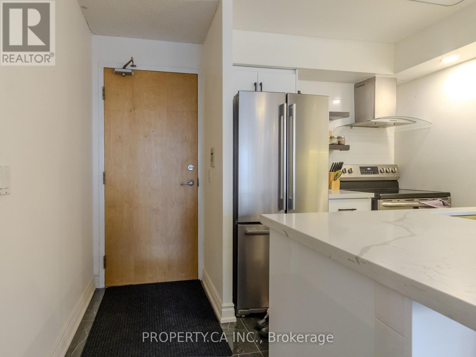 1006 - 4978 Yonge Street, Toronto, Ontario  M2N 7G8 - Photo 2 - C12701916