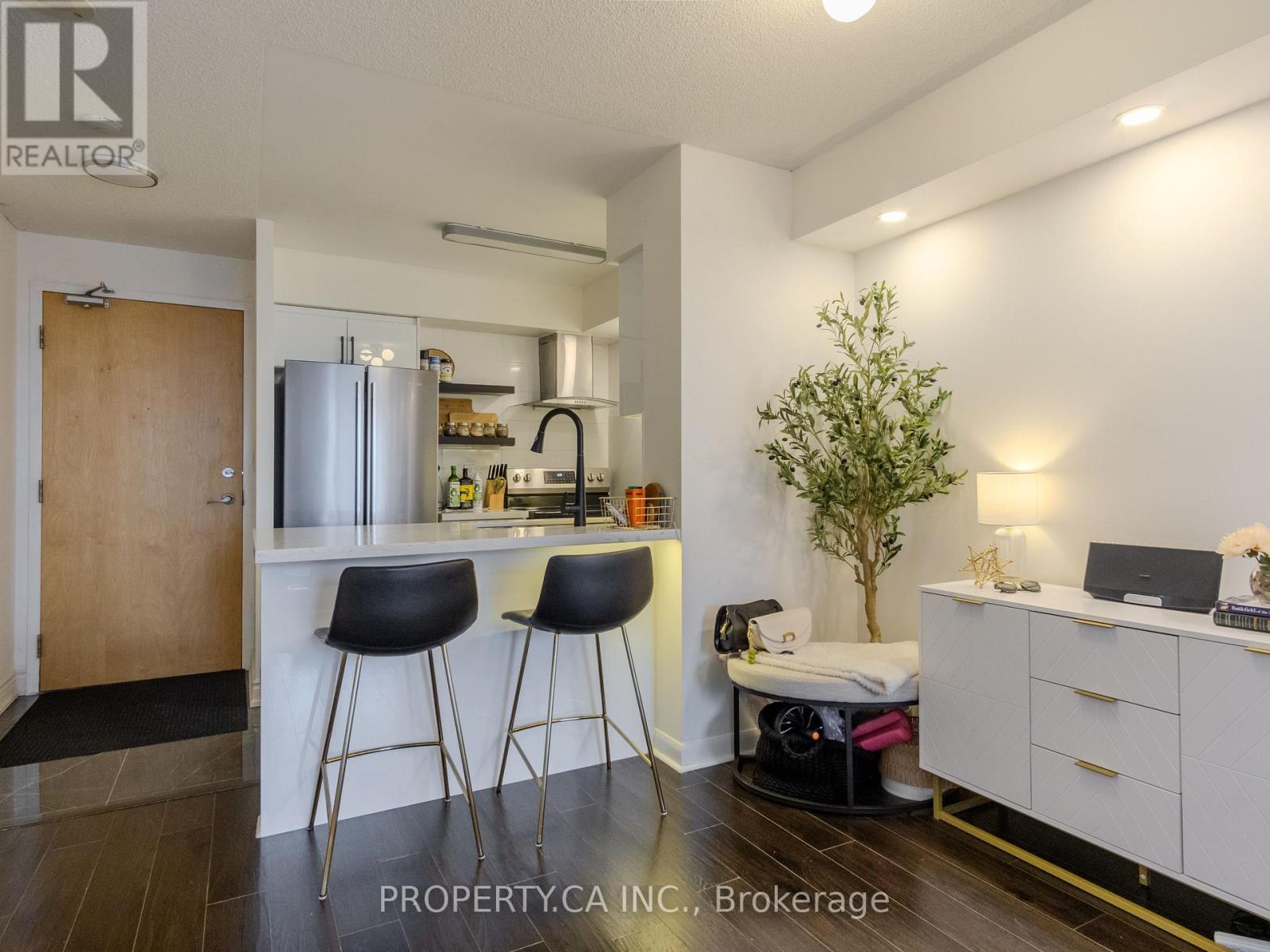 1006 - 4978 Yonge Street, Toronto, Ontario  M2N 7G8 - Photo 4 - C12701916