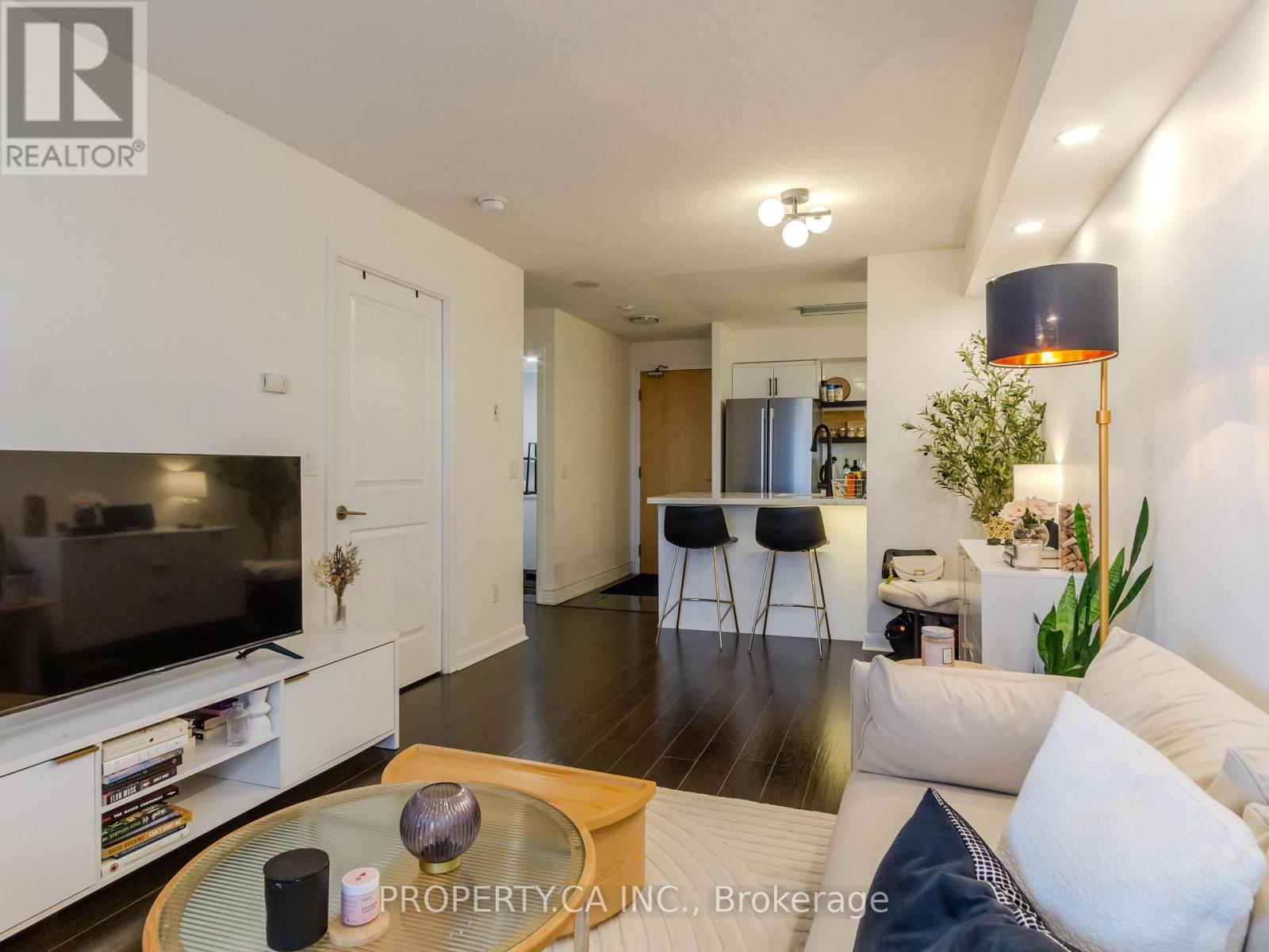 1006 - 4978 Yonge Street, Toronto, Ontario  M2N 7G8 - Photo 7 - C12701916