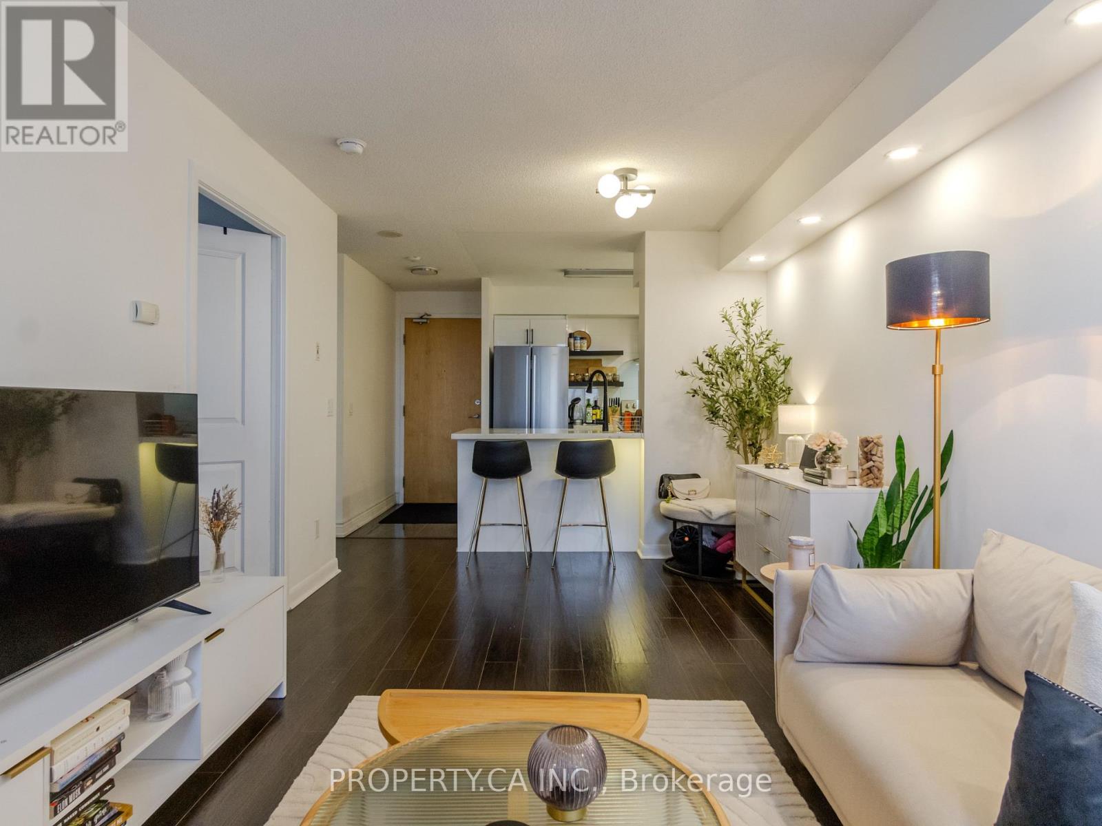 1006 - 4978 Yonge Street, Toronto, Ontario  M2N 7G8 - Photo 8 - C12701916