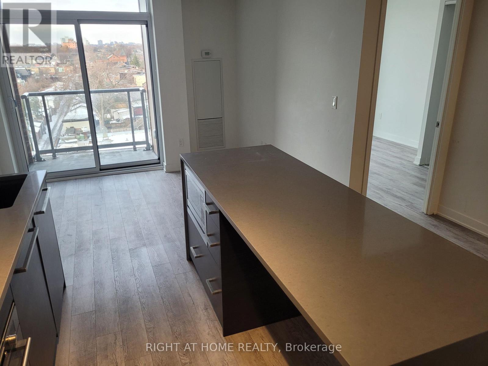 712 - 106 Dovercourt Road, Toronto, Ontario  M6J 1J1 - Photo 5 - C12701926