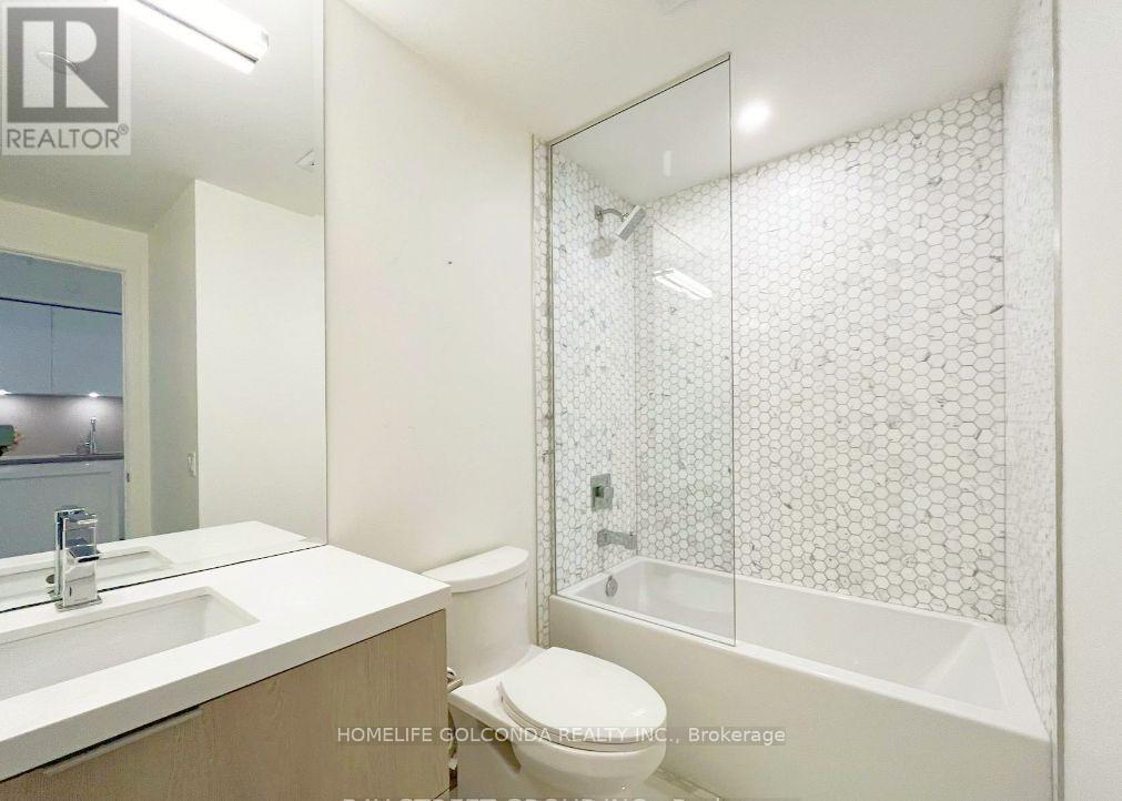 719 - 15 Queens Quay E, Toronto, Ontario  M5E 0C5 - Photo 9 - C12701936