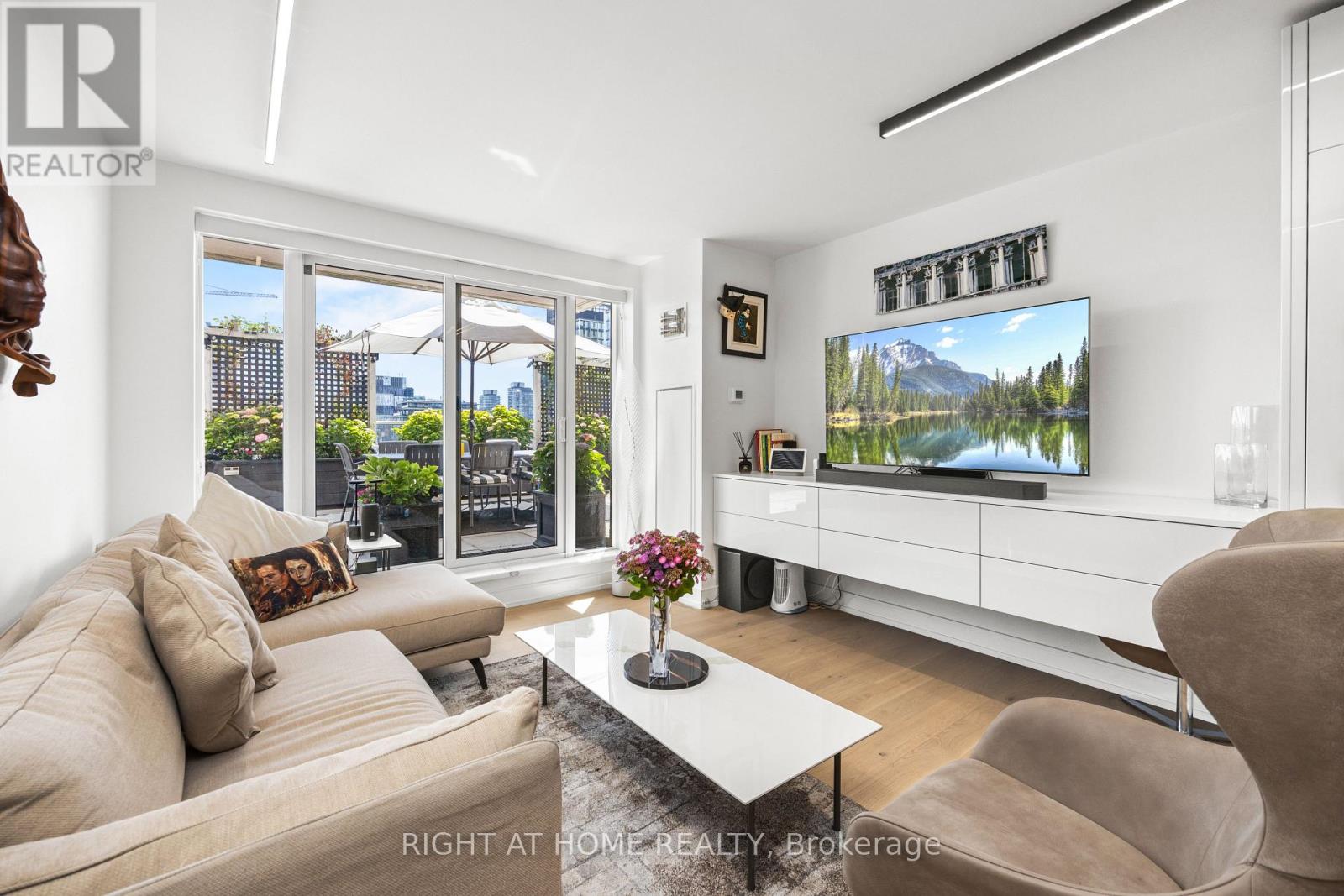 1402 - 168 King St East Street, Toronto, Ontario  M5A 4S4 - Photo 5 - C12701944