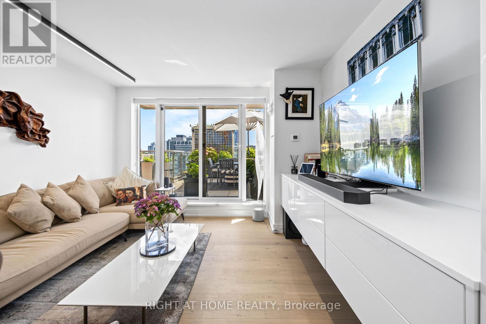 1402 - 168 King St East Street, Toronto, Ontario  M5A 4S4 - Photo 6 - C12701944