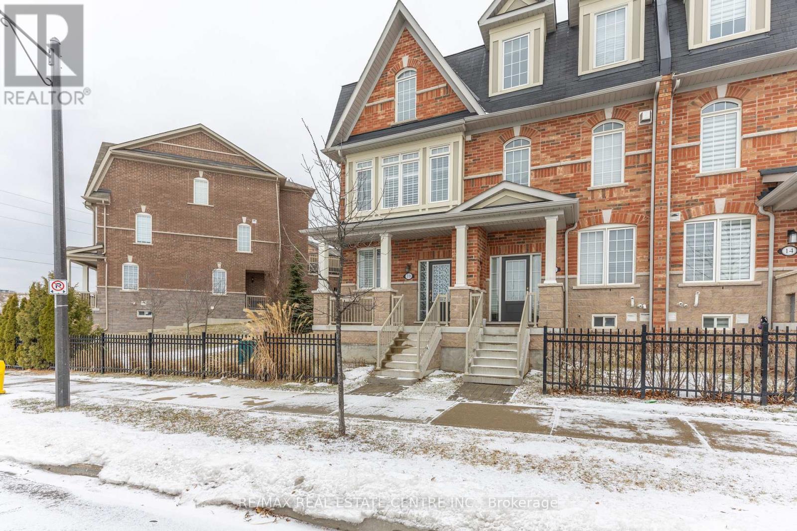 10 Harper Hill Drive, Ajax, Ontario  L1Z 0P9 - Photo 2 - E12701948