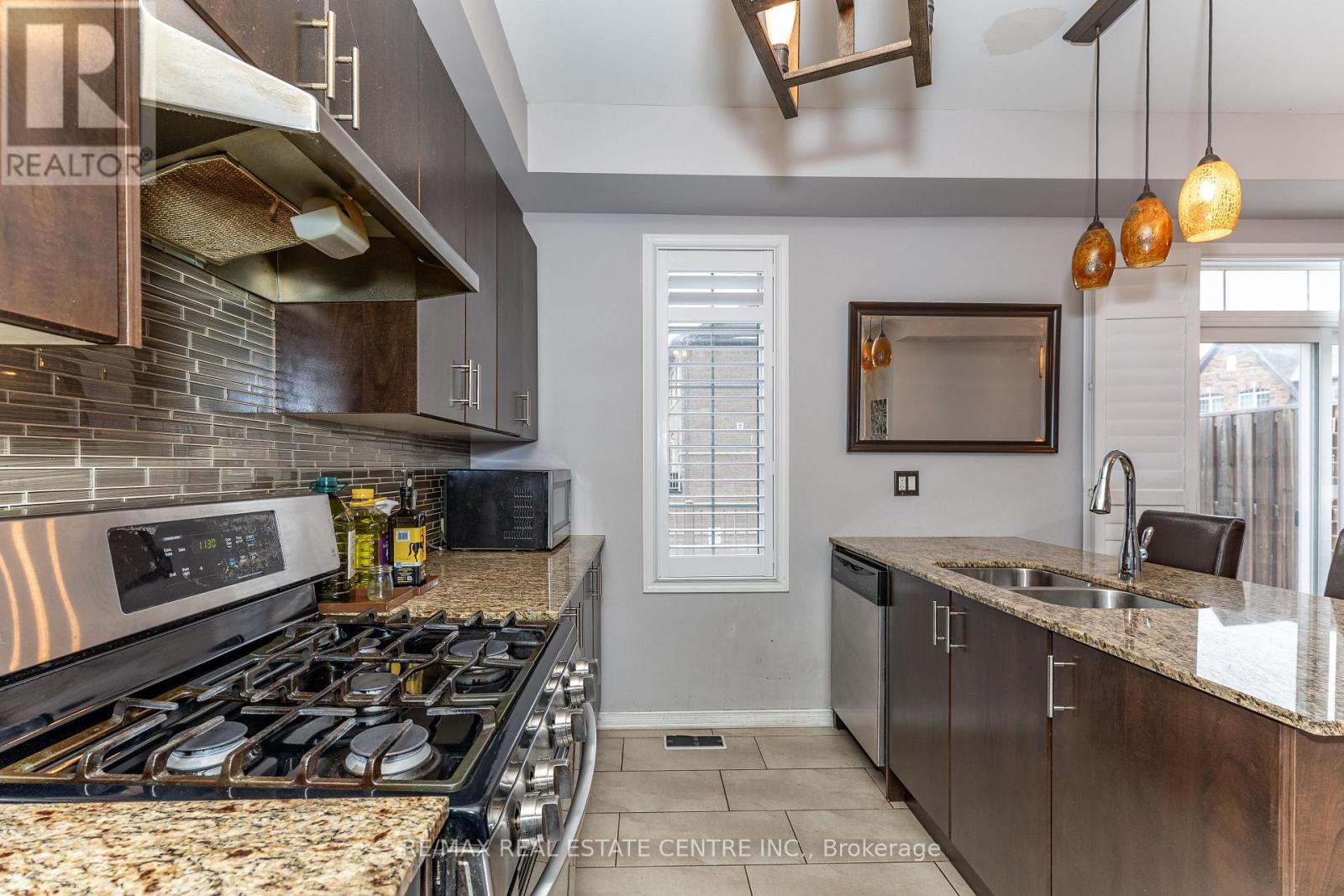 10 Harper Hill Drive, Ajax, Ontario  L1Z 0P9 - Photo 28 - E12701948