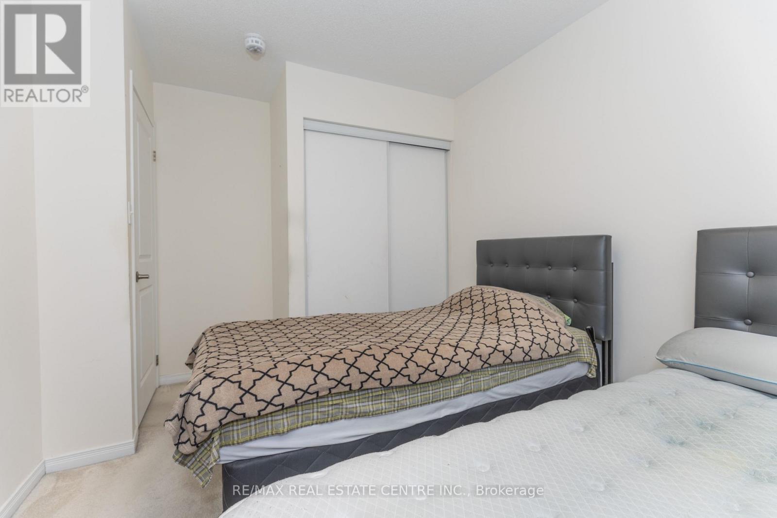 10 Harper Hill Drive, Ajax, Ontario  L1Z 0P9 - Photo 35 - E12701948