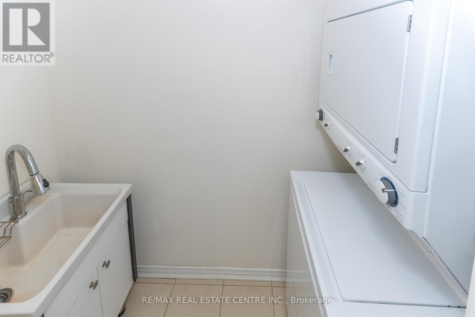 10 Harper Hill Drive, Ajax, Ontario  L1Z 0P9 - Photo 36 - E12701948