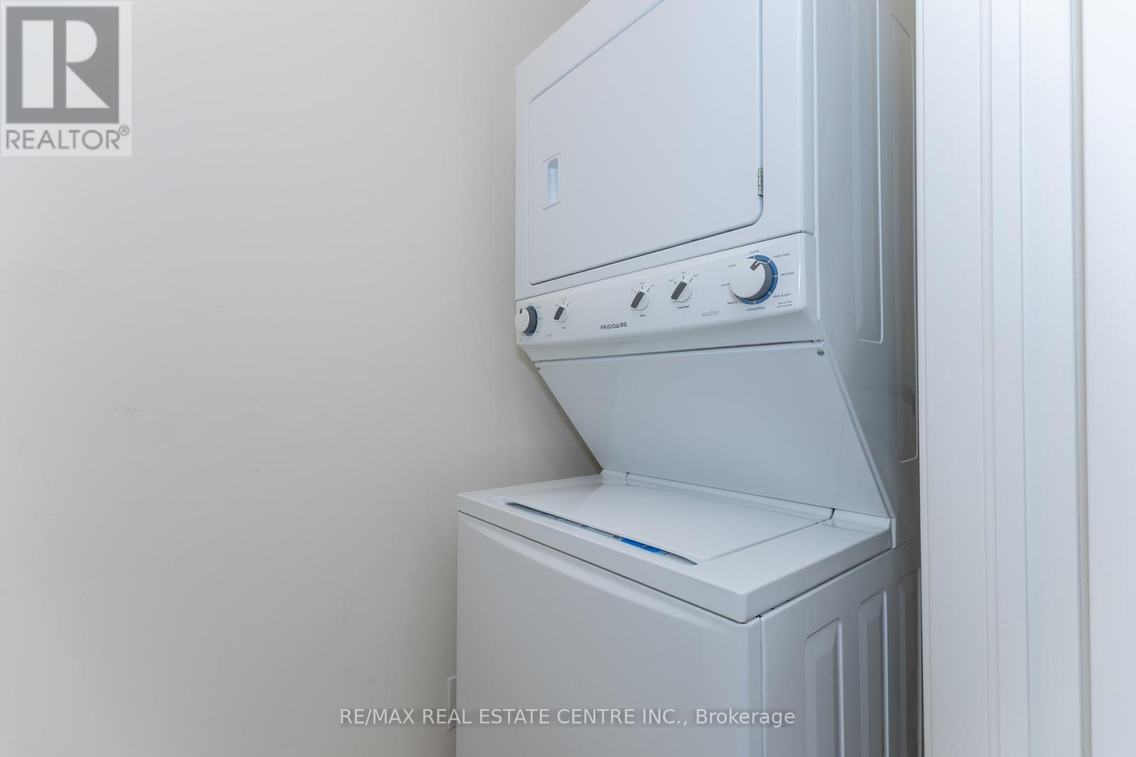 10 Harper Hill Drive, Ajax, Ontario  L1Z 0P9 - Photo 37 - E12701948